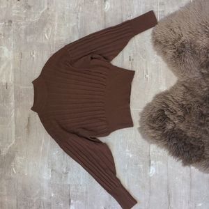 Aritzia wool blend knitt sweater M